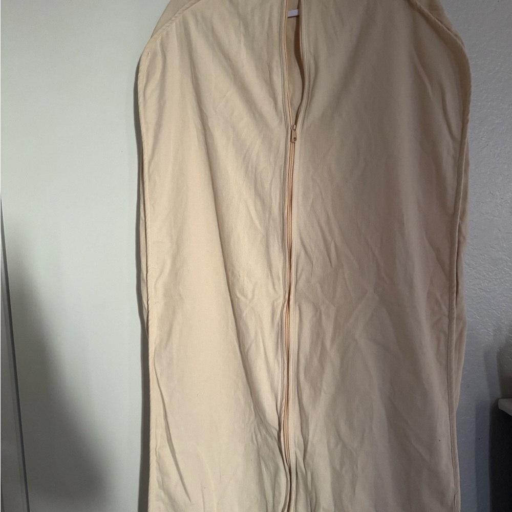 Louis Vuitton Cream Thick Garment Bag🥳🥳❌❌ - Picture 2 of 3